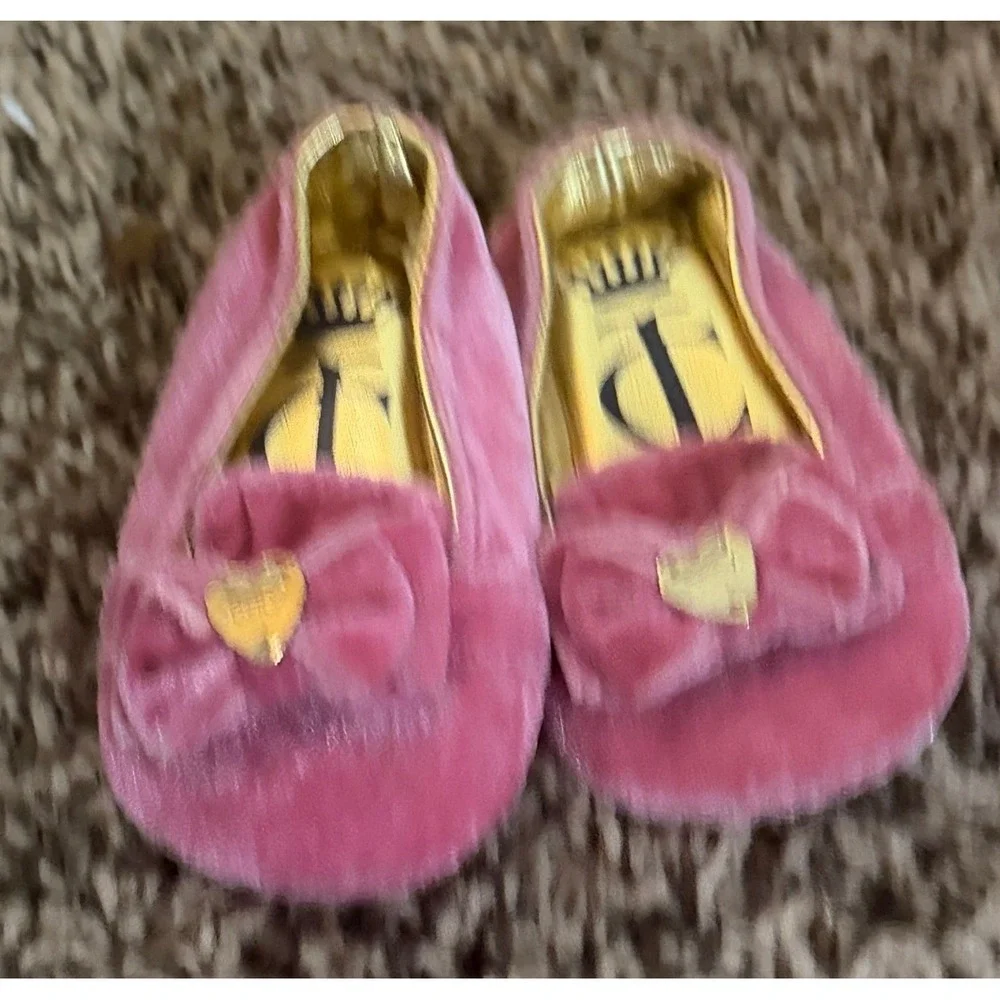 Juicy Couture - Pink Velvet Slip Loafers Baby Shoes Infant Size 2